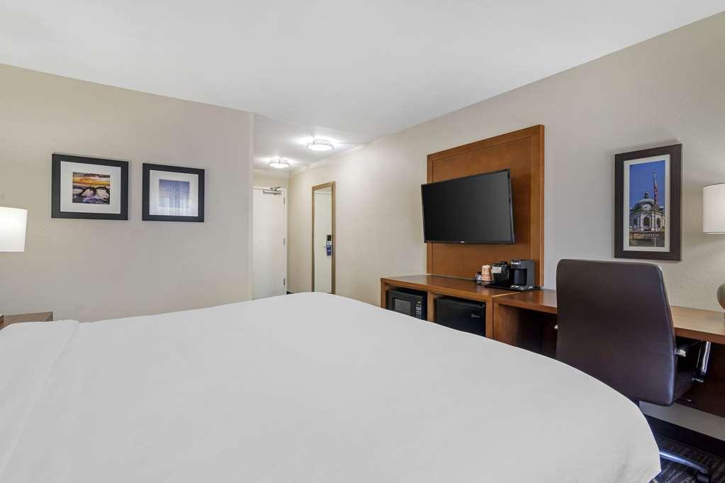 Comfort Inn & Suites Brunswick Ruang foto