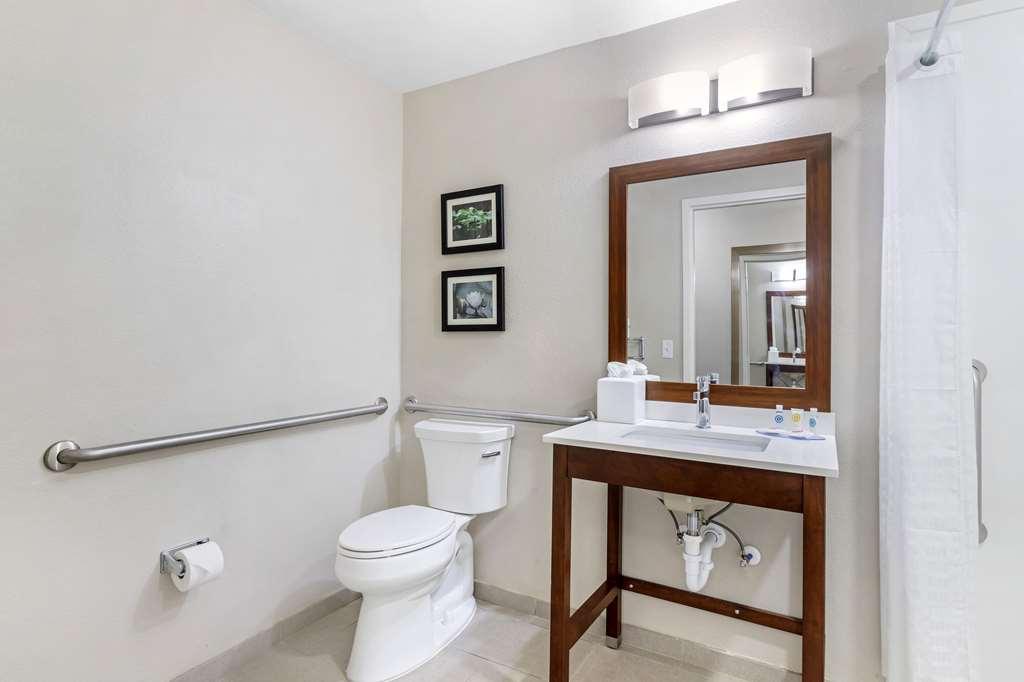 Comfort Inn & Suites Brunswick Ruang foto