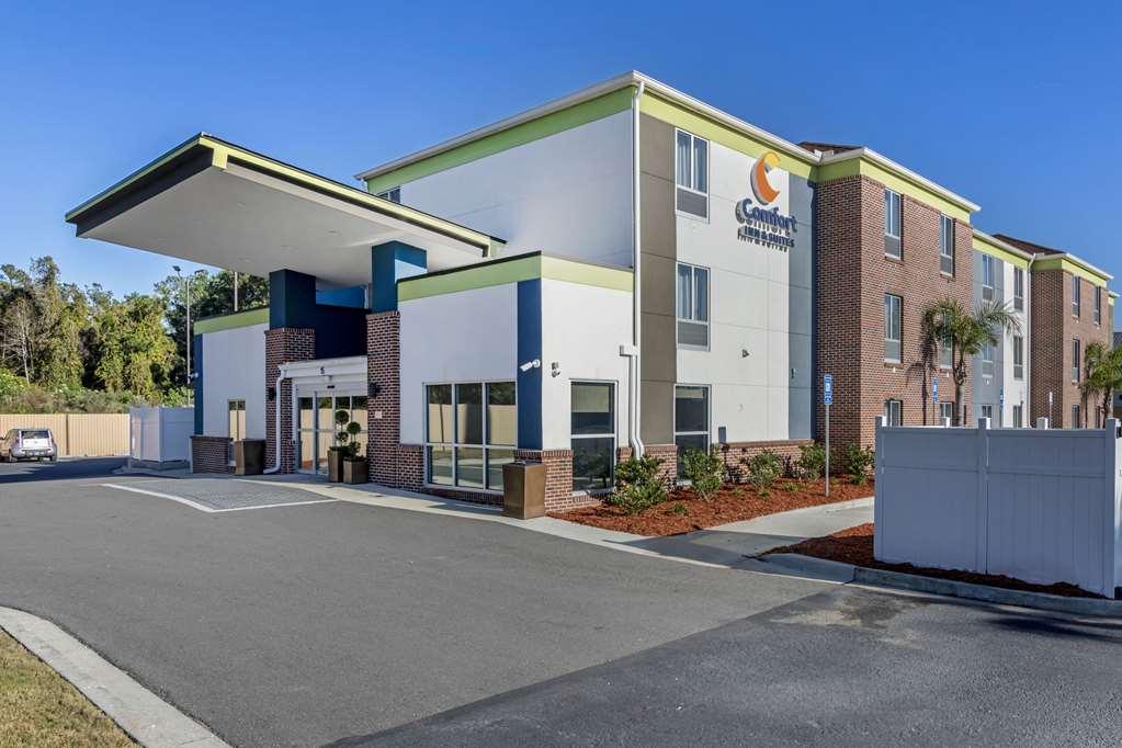Comfort Inn & Suites Brunswick Bagian luar foto